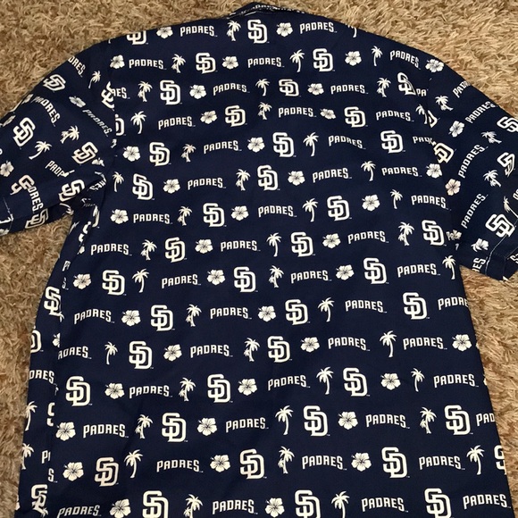 San Diego Padres button up shirt (youth L) - Picture 7 of 7